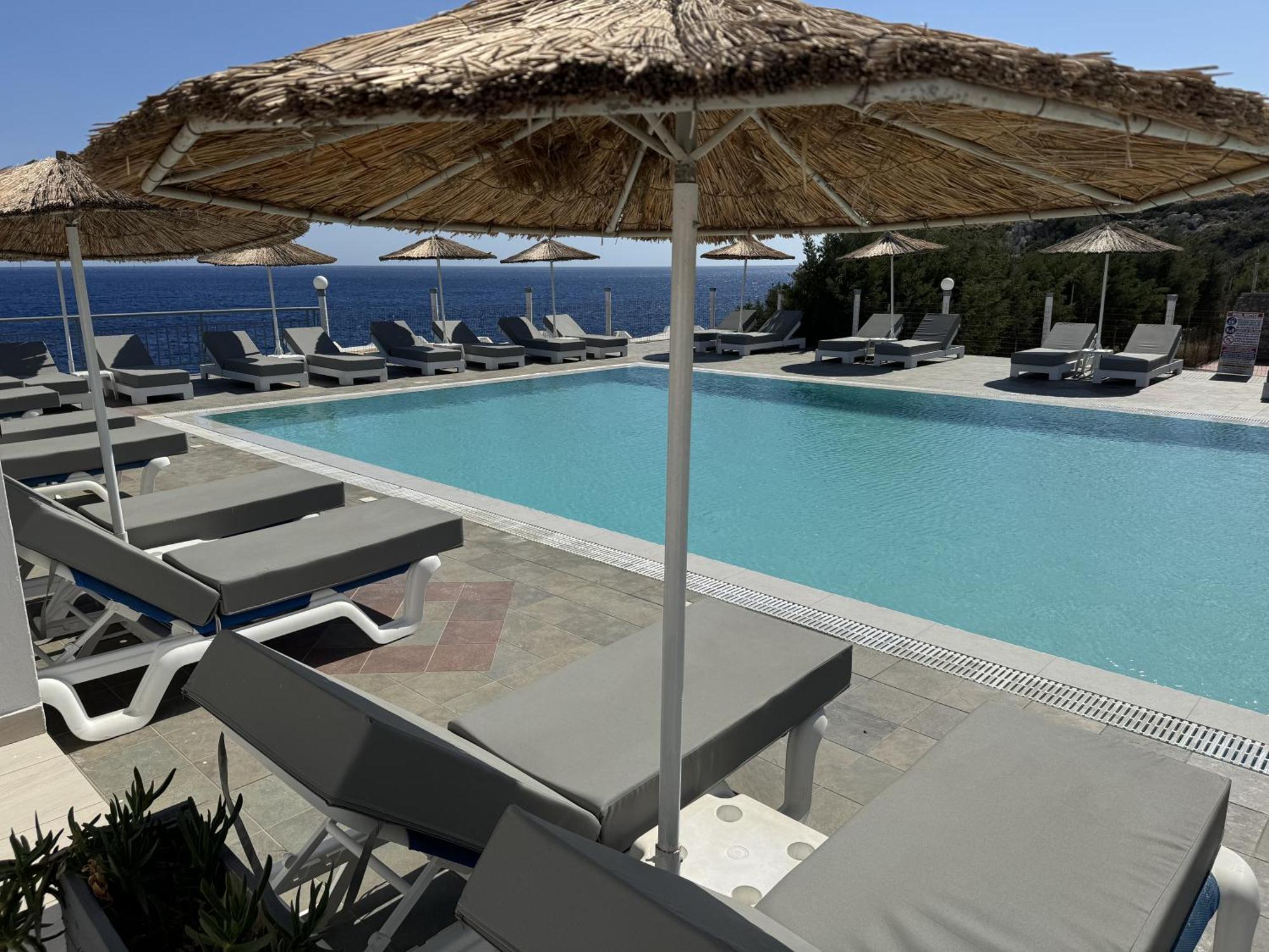 Chc Sound Of The Sea Lejlighedshotel Kárpathos Eksteriør billede